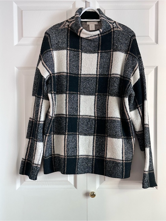 Christian Siriano Sweaters - Christian Siriano Oversized Plaid Turtleneck Sweater - Black & White / Size L
